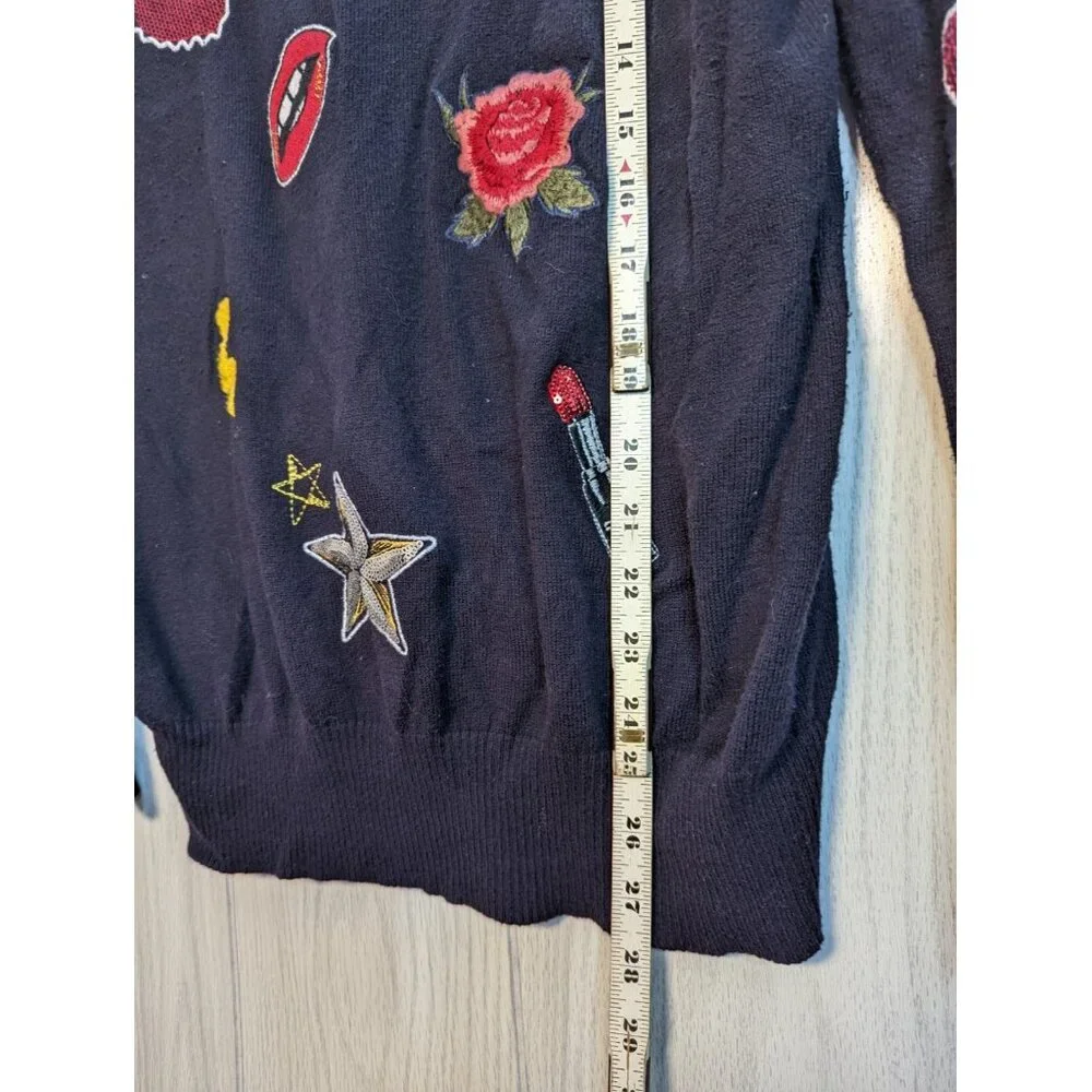 Torrid Graphic Patch Black Sweater Long Sleeve Womens Size 0X Large L - Picture 8 of 8